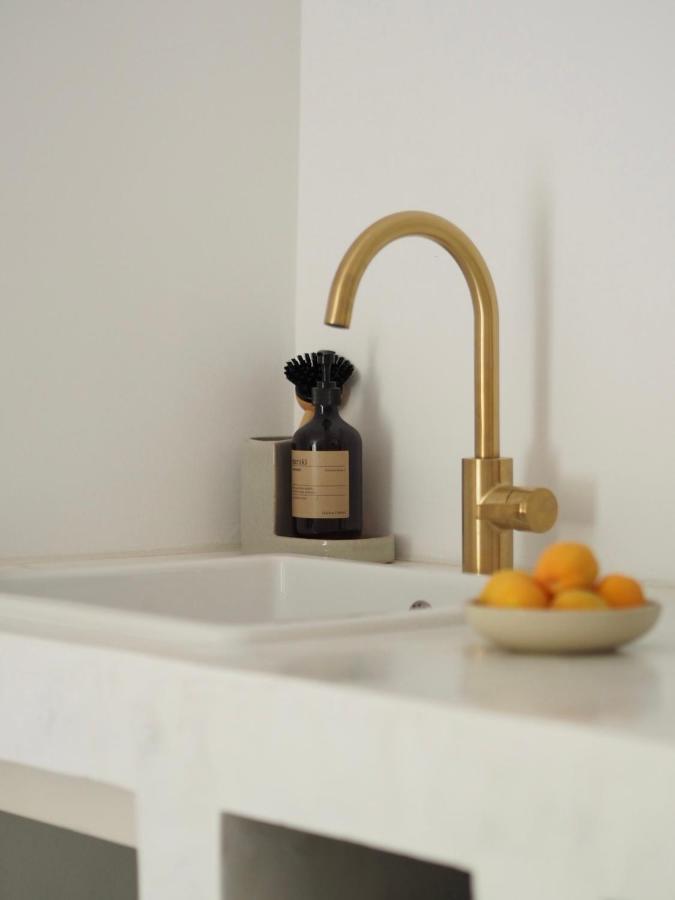 Mi Sestre - Studio Apartment Hvar Vrisnik Jelsa  Exteriér fotografie